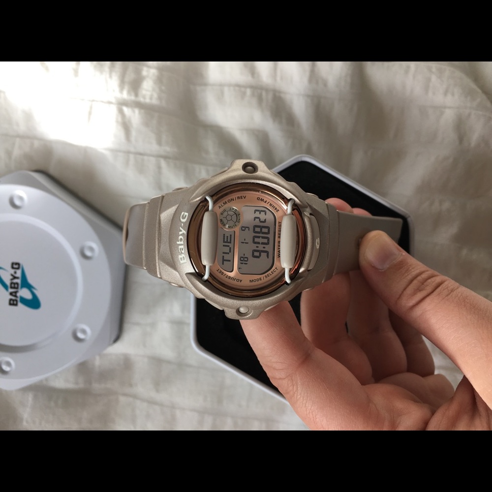 Rose gold Baby G